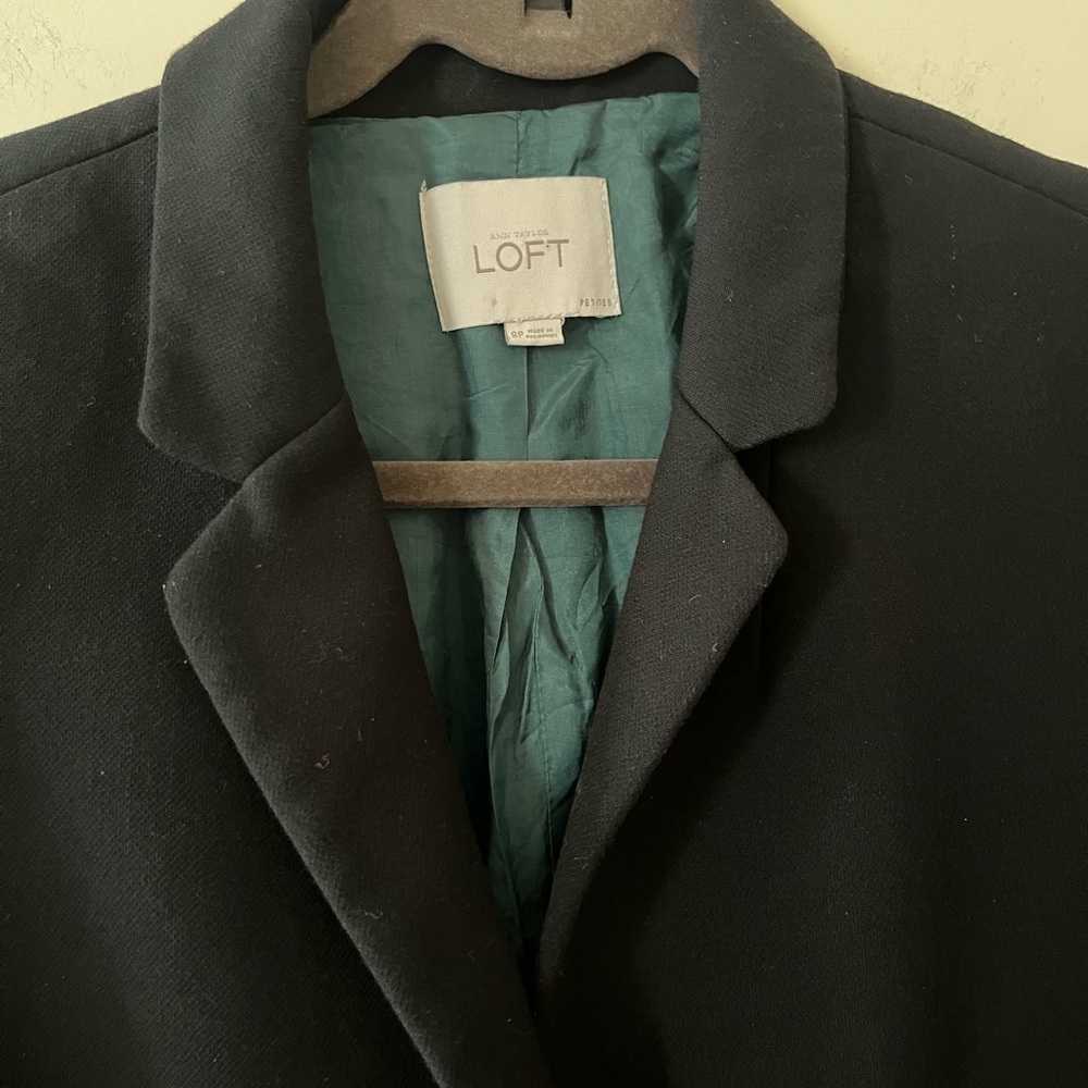 Loft Black Blazer Suit Jacket One Button Closure with Teal Lining Size 8 Petite - Picture 10 of 15